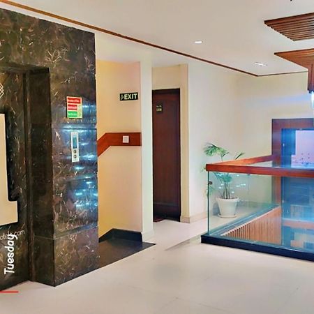 Hotel Aura Grand By Levelup Hotels 阿姆利则 外观 照片